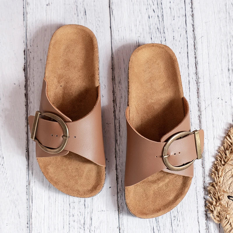 Bellevue | Klapki Buckle Mule Slide™