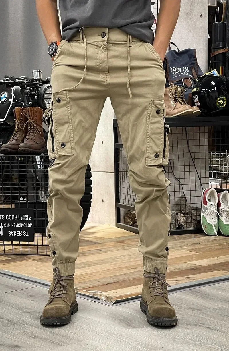 Lucas | Spodnie cargo slim fit z praktycznymi kieszeniami