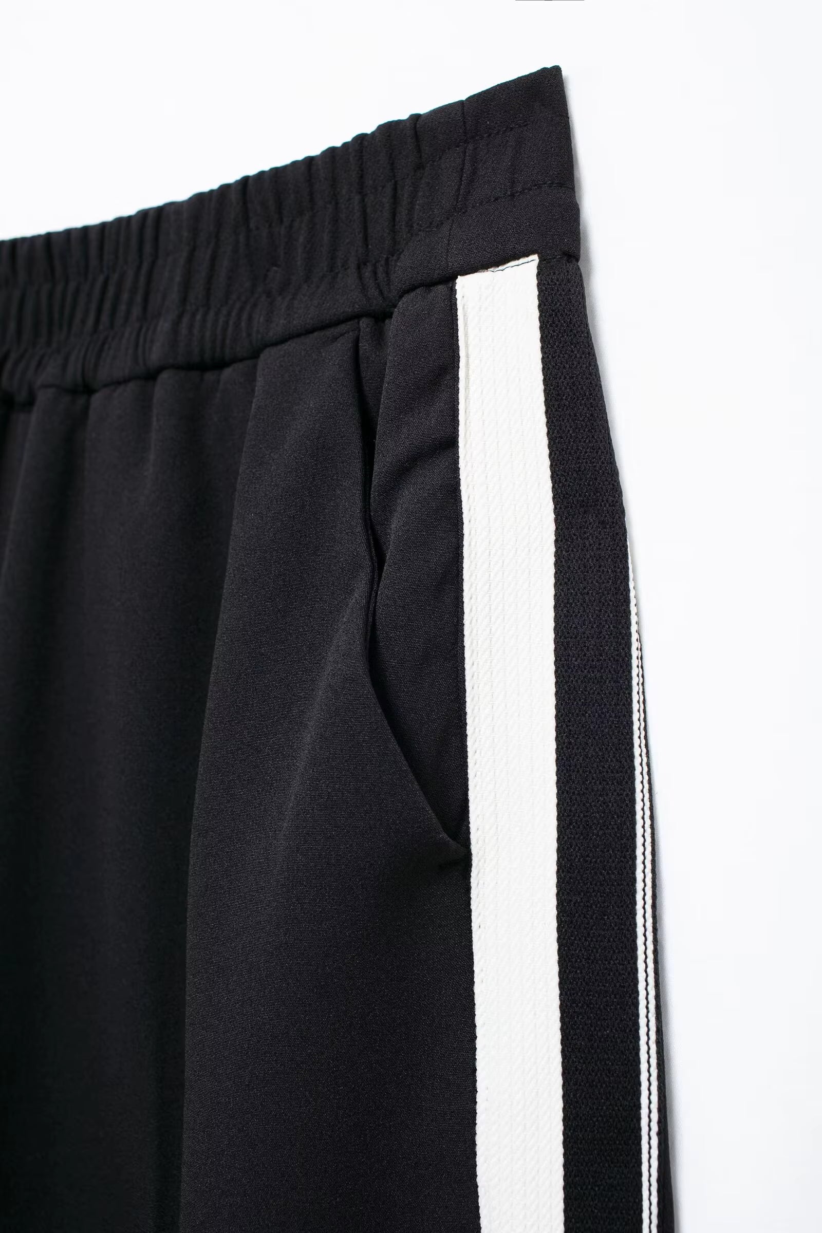 Zestaw Isla Comfort - Stylowy Czarny Garnitur!