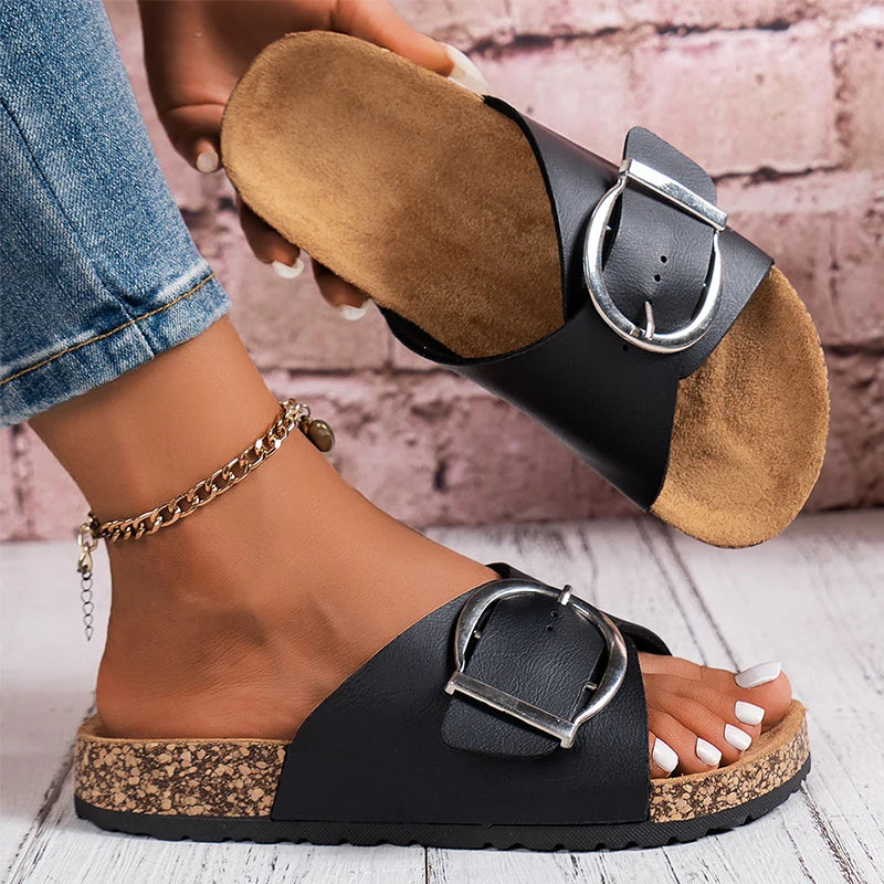 Bellevue | Klapki Buckle Mule Slide™