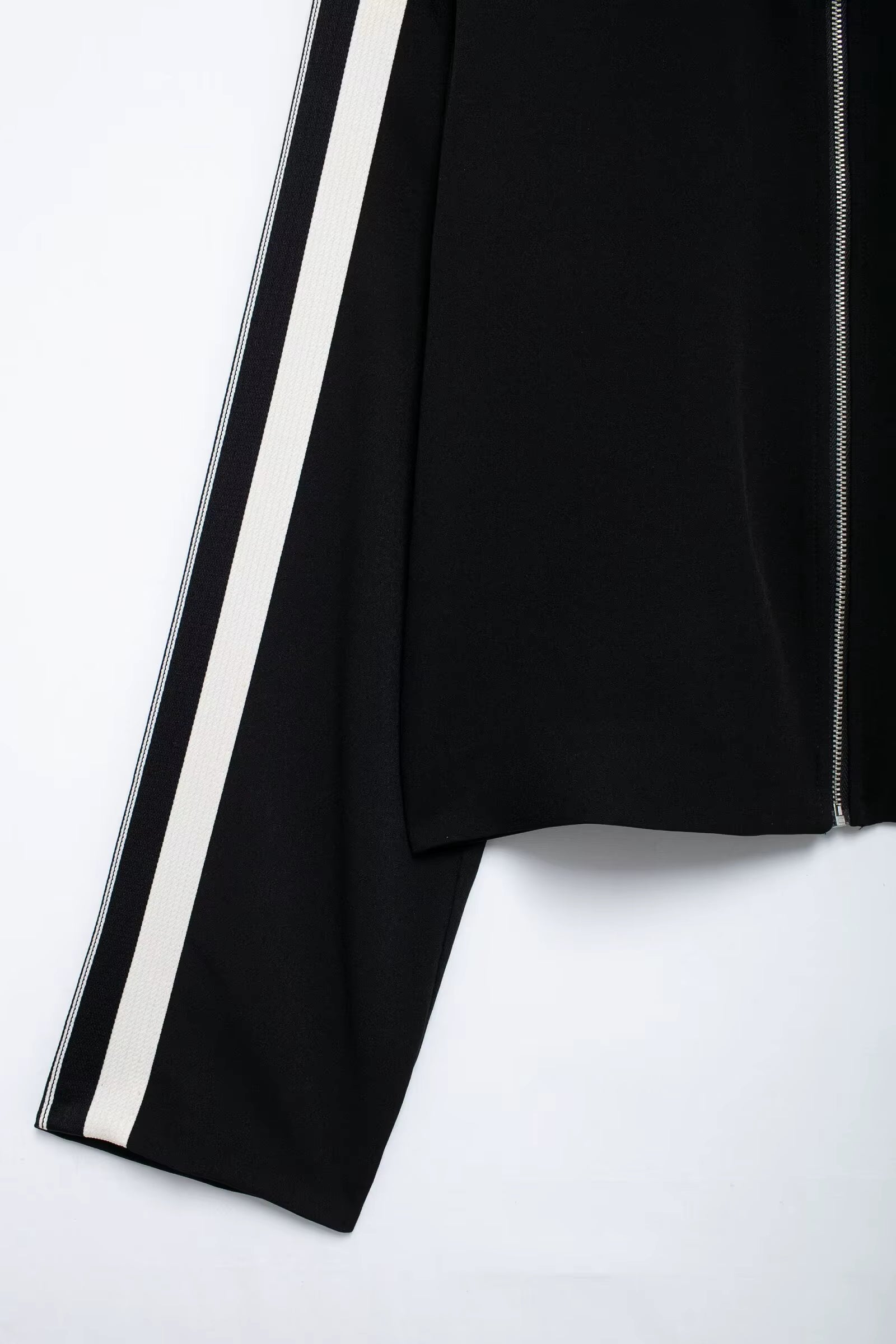 Zestaw Isla Comfort - Stylowy Czarny Garnitur!