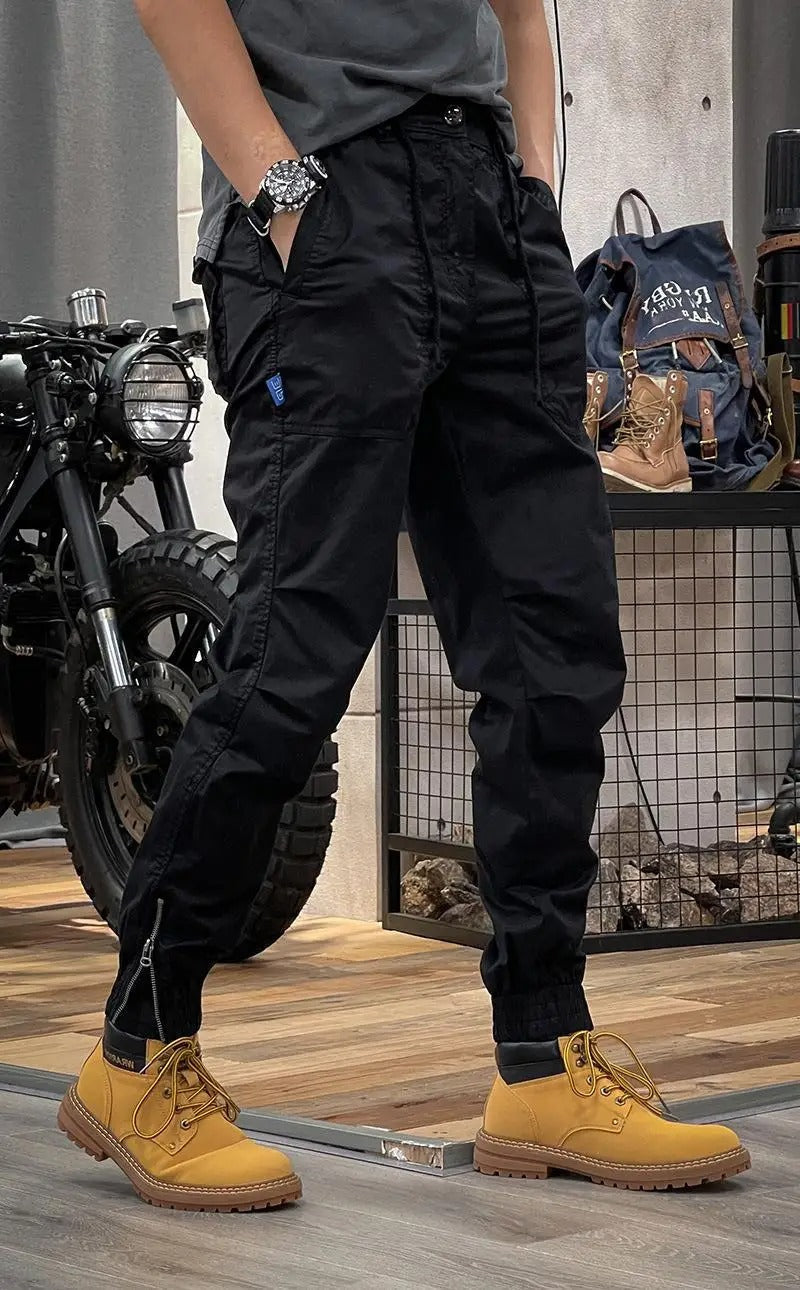 Lucas | Spodnie cargo slim fit z praktycznymi kieszeniami